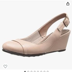NEW Lifestride Nude Beige Leather sling back wedge shoe women’s 8.5